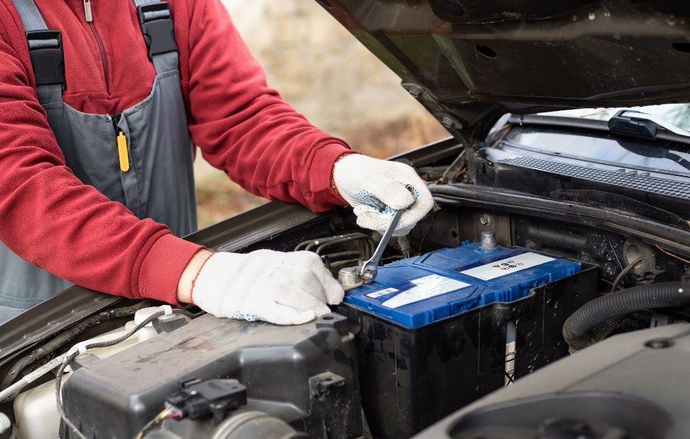 Что сделать с аккумулятором автомобиля перед морозами: инструкция по подготовке